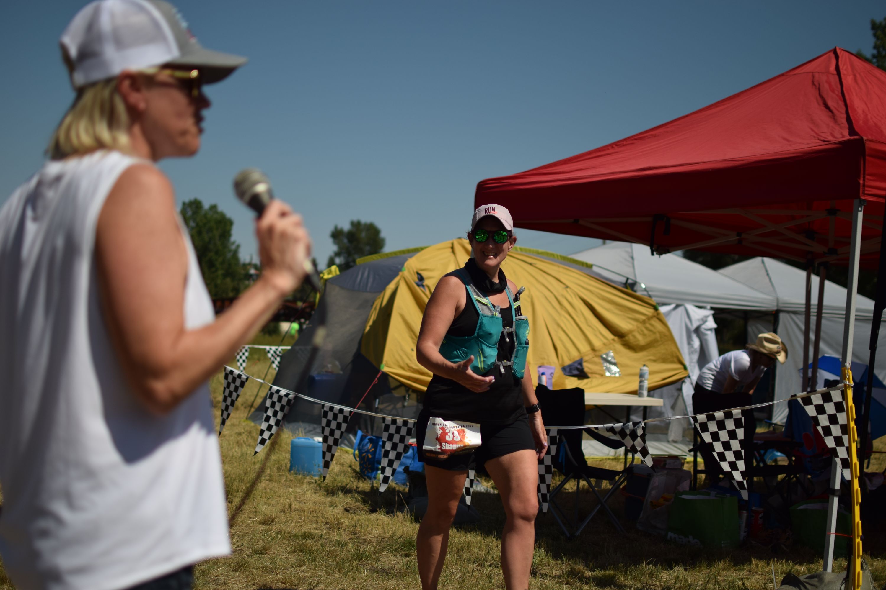 GALLERY Runners battle the elements for over 24 hours in Backyard